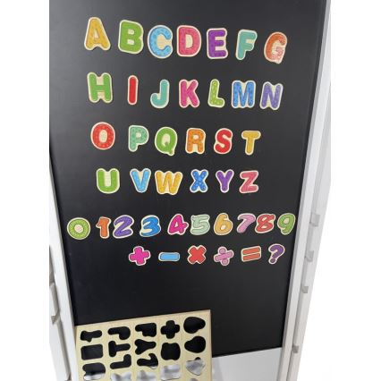 2Kids Toys - Rostoucí učící věž Kočka se skluzavkou a tabulí