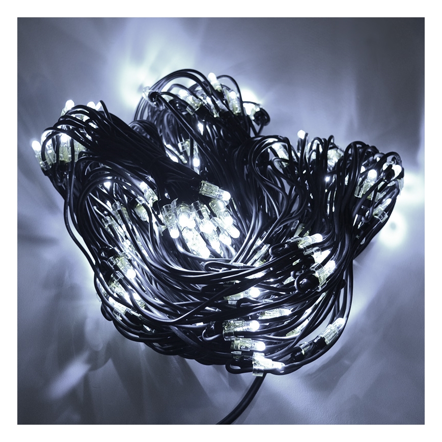 30205 - Světelná síť 2x2m LED/10,5W/230V