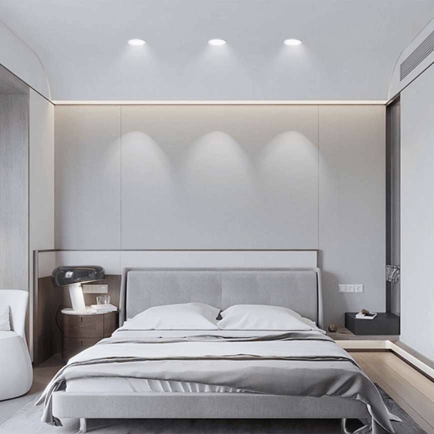Aigostar - LED Koupelnové podhledové svítidlo LED/4,8W/230V 6500K černá IP65