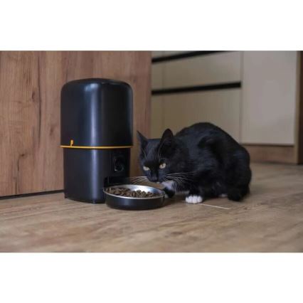 Automatický dávkovač krmiva s mikrofonem a kamerou 4l/5V/3xD Wi-Fi