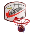 Basketbalový koš s míčem