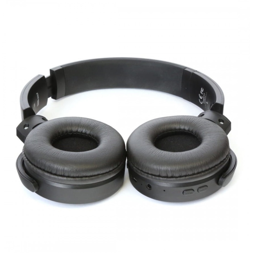 Bezdrátová sluchátka s Bluetooth