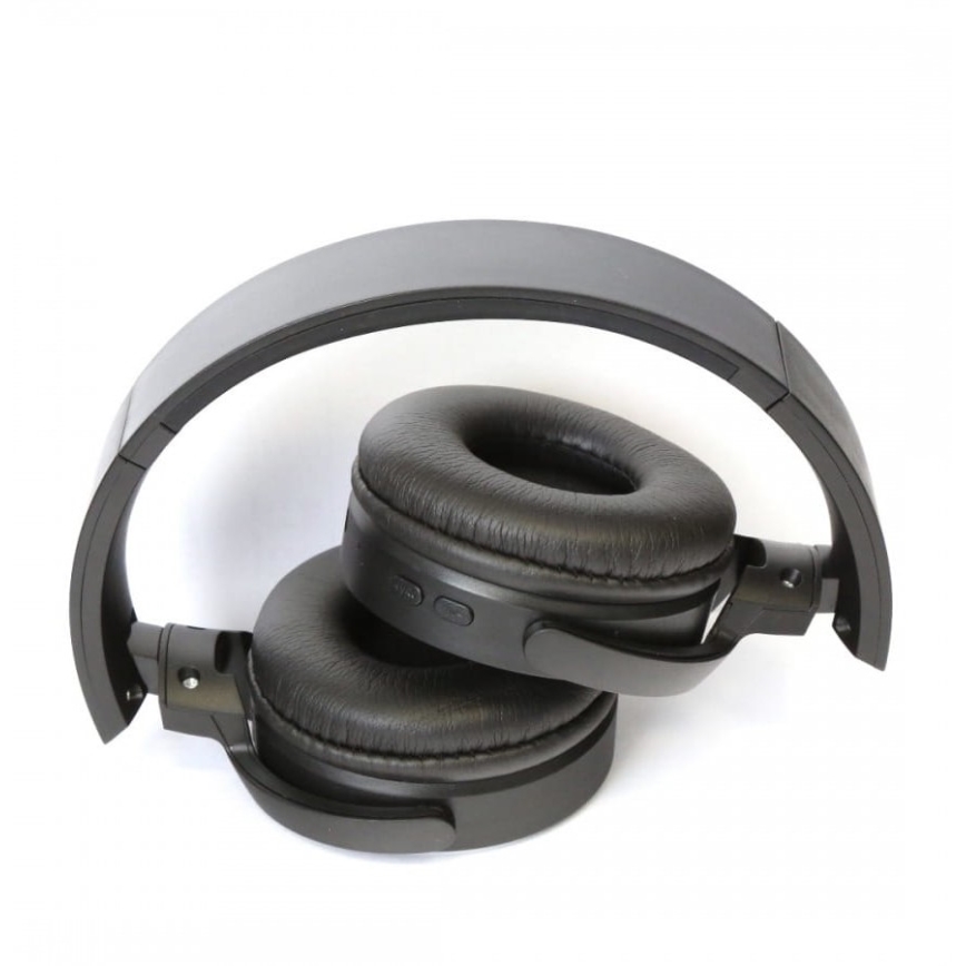 Bezdrátová sluchátka s Bluetooth