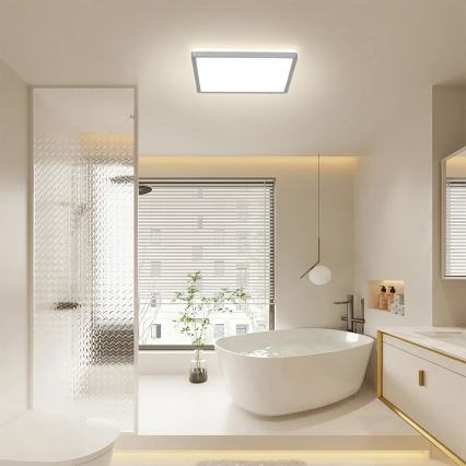 Brilagi - LED Koupelnové stropní svítidlo ULTRA SLIM LED/24W/230V 42x42 cm stříbrná IP54