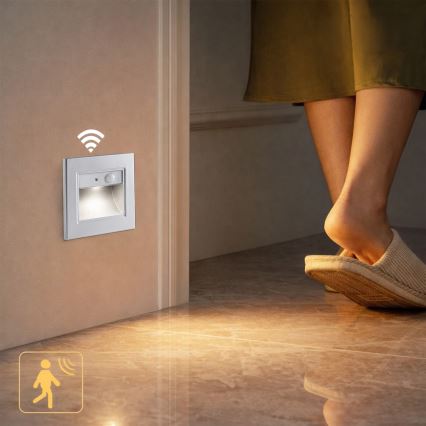 Brilagi - LED Schodišťové svítidlo se senzorem STEP LIGHT LED/1,5W/230V IP44 stříbrná