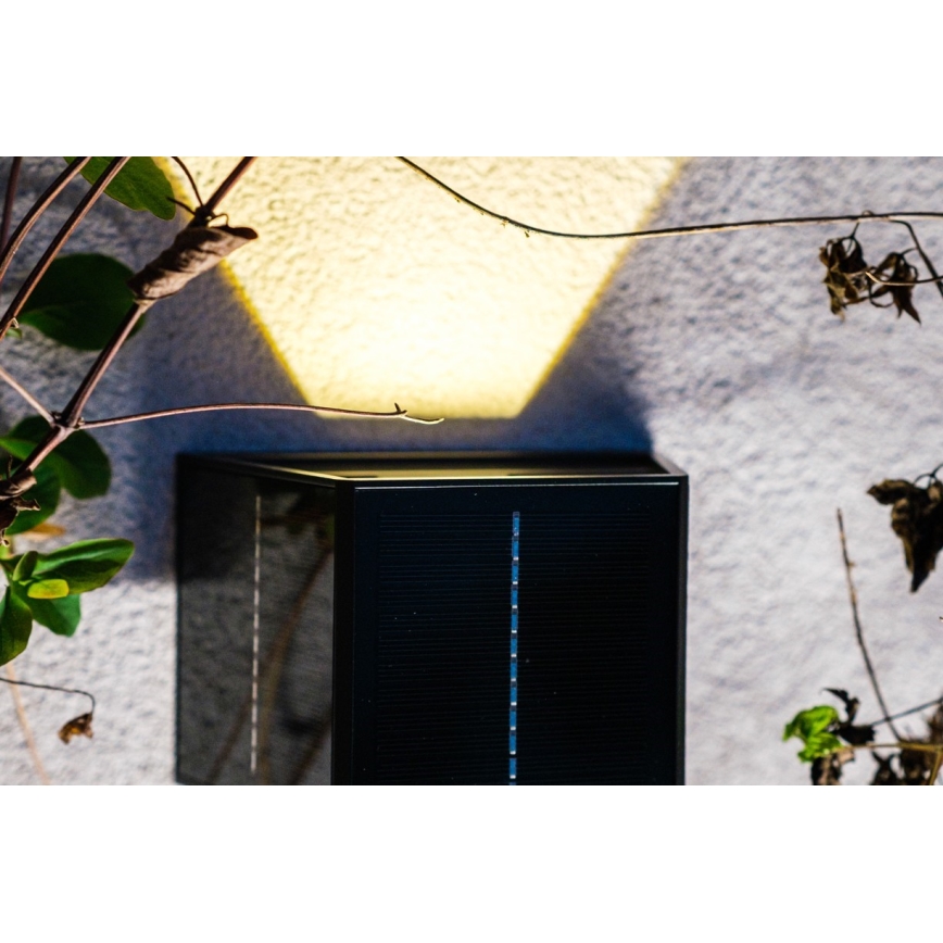 Brilagi - LED Solární nástěnné svítidlo SOLAR CUBE LED/2W/3,2V 1300 mAh IP54