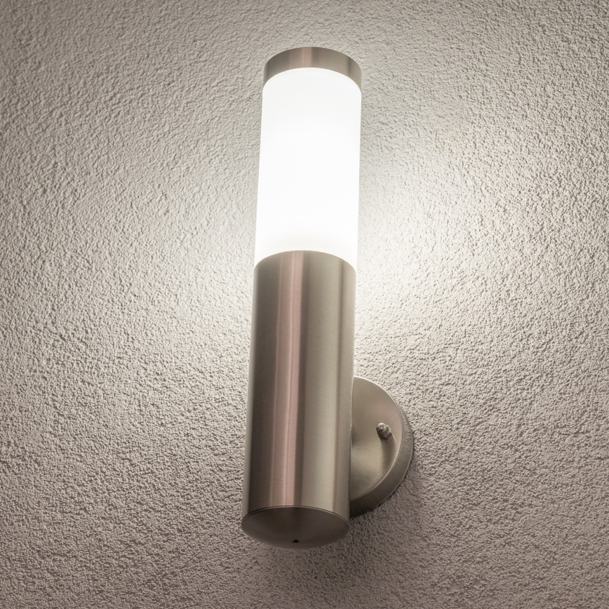 BRILAGI - LED Stmívatelná venkovní nástěnná lampa ELIA 1xE27/6W/230V 2700-6500K IP44 Wi-Fi matný chrom