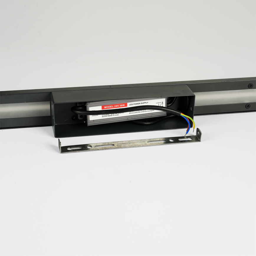 Brilagi - LED Venkovní nástěnné svítidlo LINEO LED/24W/230V 3000K IP65 100 cm černá