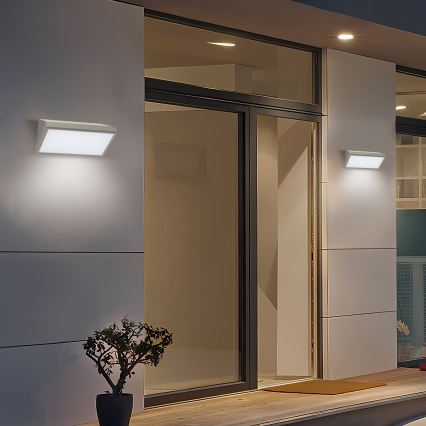 Brilagi - LED Venkovní nástěnné svítidlo TRIANGLE LED/20W/230V šedá IP65