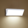 Brilagi - LED Venkovní nástěnné svítidlo TRIANGLE LED/42W/230V 3000/4000/6500K 45 cm bílá IP65