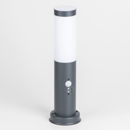 Brilagi - Venkovní lampa se senzorem NOVA 1xE27/15W/230V 40 cm IP44 antracit