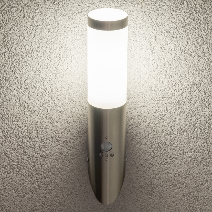 BRILAGI - Venkovní nástěnná lampa se senzorem ELIA 1xE27/20W/230V IP44 matný chrom
