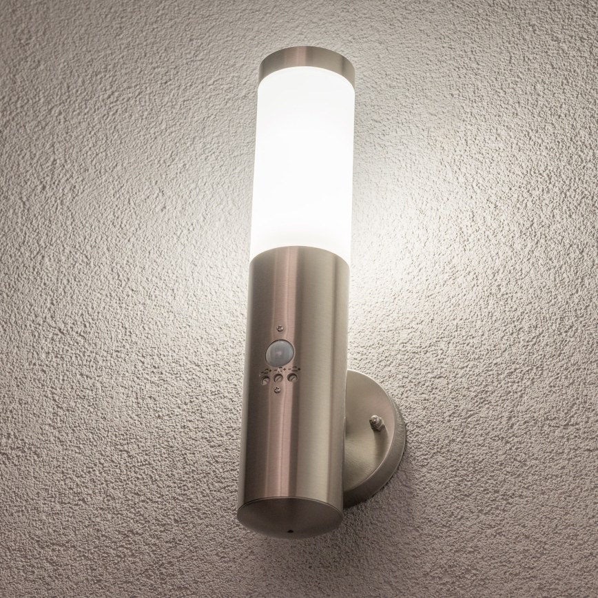 BRILAGI - Venkovní nástěnná lampa se senzorem ELIA 1xE27/20W/230V IP44 matný chrom