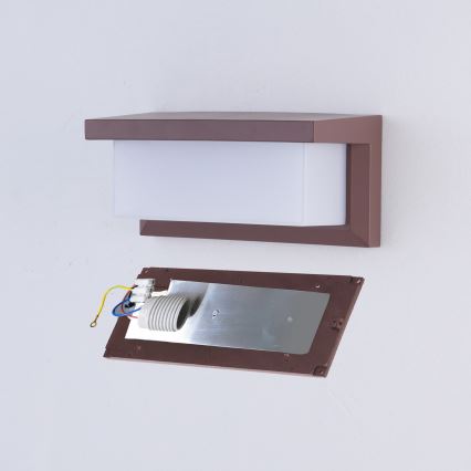 Brilagi - Venkovní nástěnné svítidlo BRICKY 1xE27/60W/230V hnědá IP54