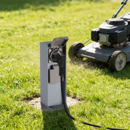 Brilagi - Venkovní zásuvkový sloupek PILLAR 2Z SCHUKO 230V IP44 stříbrná