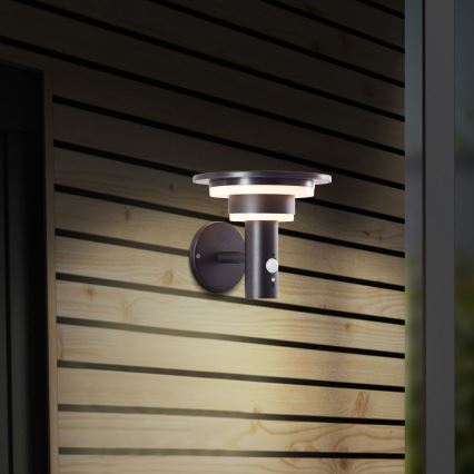 Brilliant - LED Solární nástěnné svítidlo se senzorem GARVINA LED/3W/3,7V IP44 černá