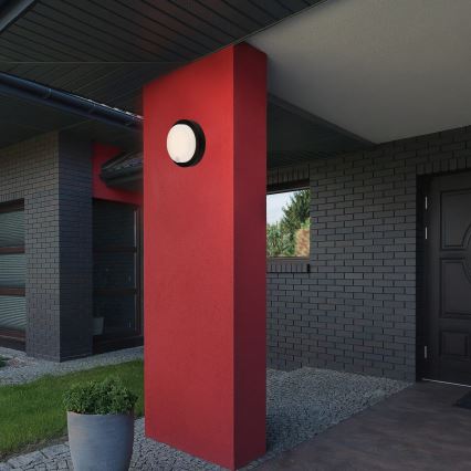 Brilo - LED Nabíjecí venkovní nástěnné svítidlo se senzorem LED/4W/5V 4400 mAh IP44 černá