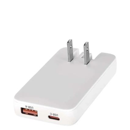 Cestovní adaptér s výměnnými nástavci USB GaN 100-250V