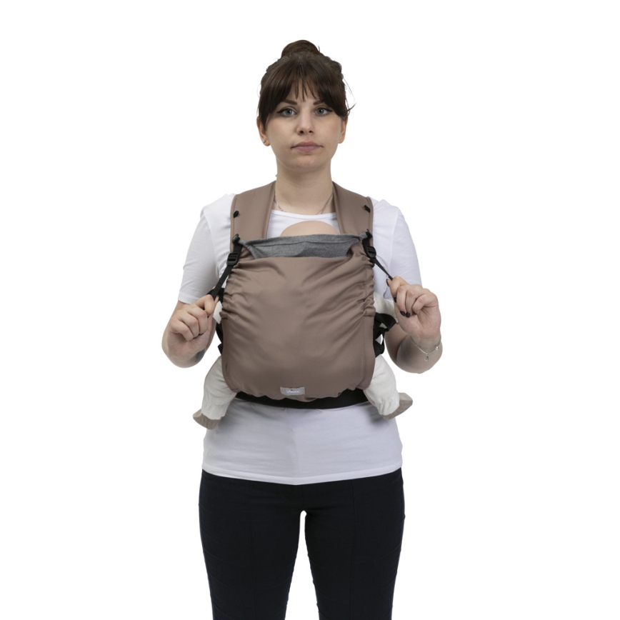 Chicco - Dětské nosítko SKIN FIT hnědá