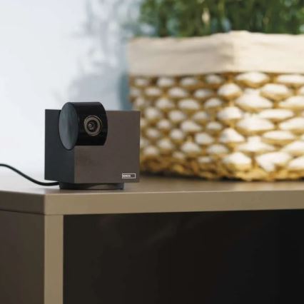 Chytrá vnitřní otočná kamera se senzorem pohybu GoSmart 5V Wi-Fi Tuya černá