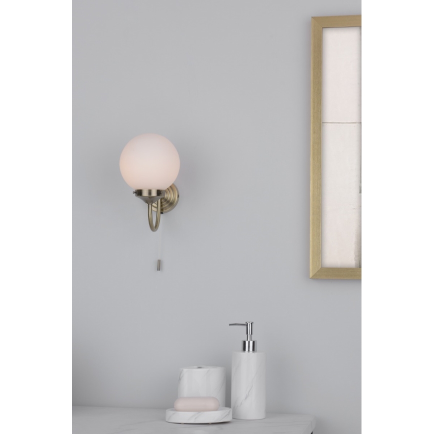 Där Lighting BAR0775 - Koupelnová nástěnná lampa BARCLAY 1xE14/40W/230V IP44 mosaz