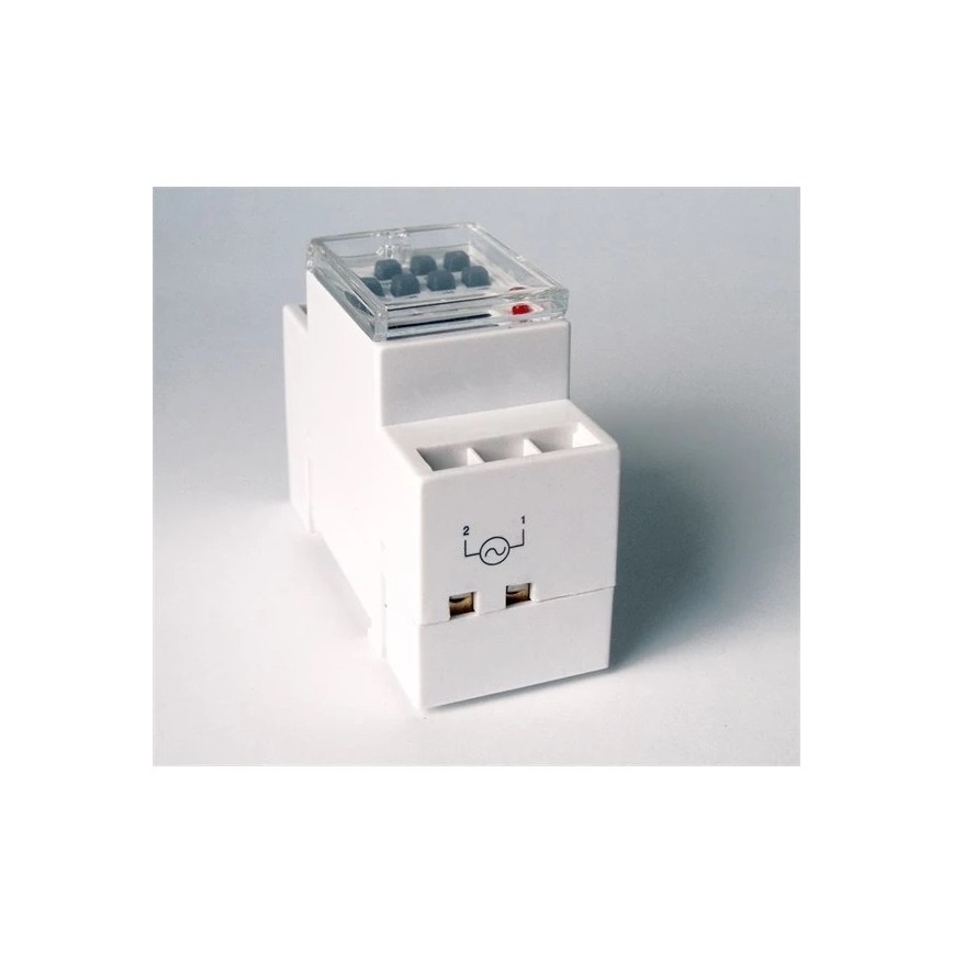 Digitální spínací hodiny na DIN lištu 3680W/230V