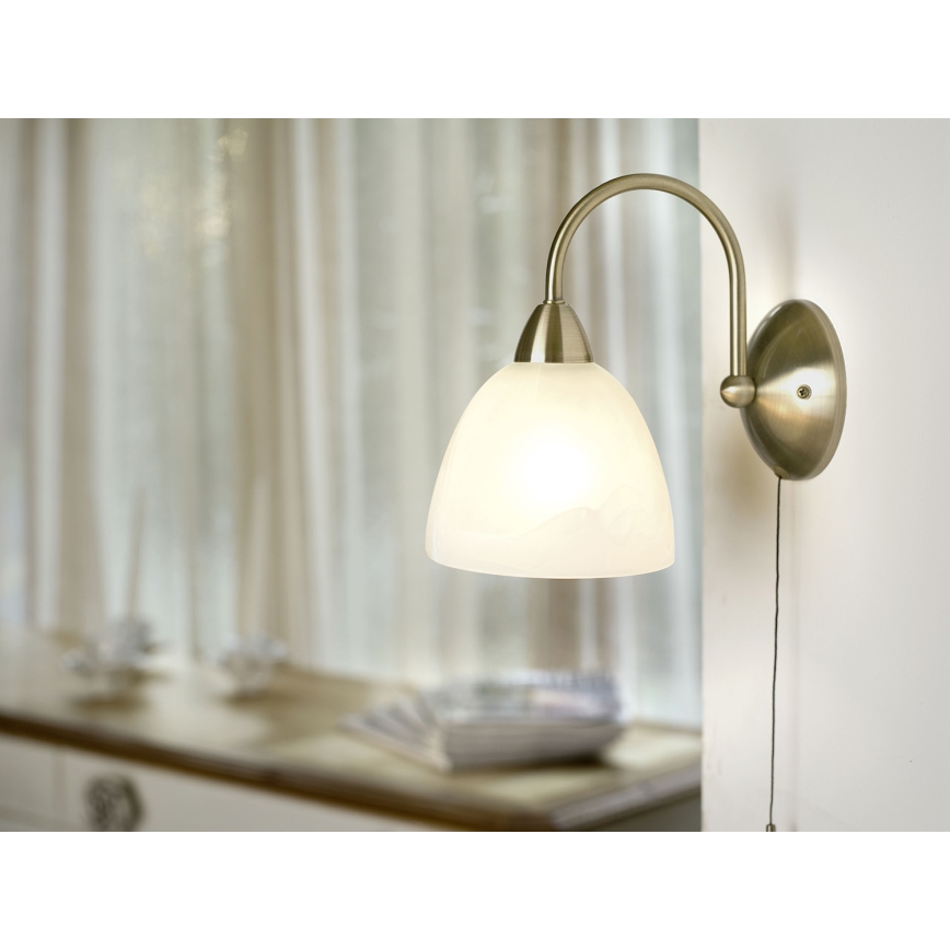 Eglo 89895 - Nástěnné svítidlo s vypínačem DIONIS E14/40W