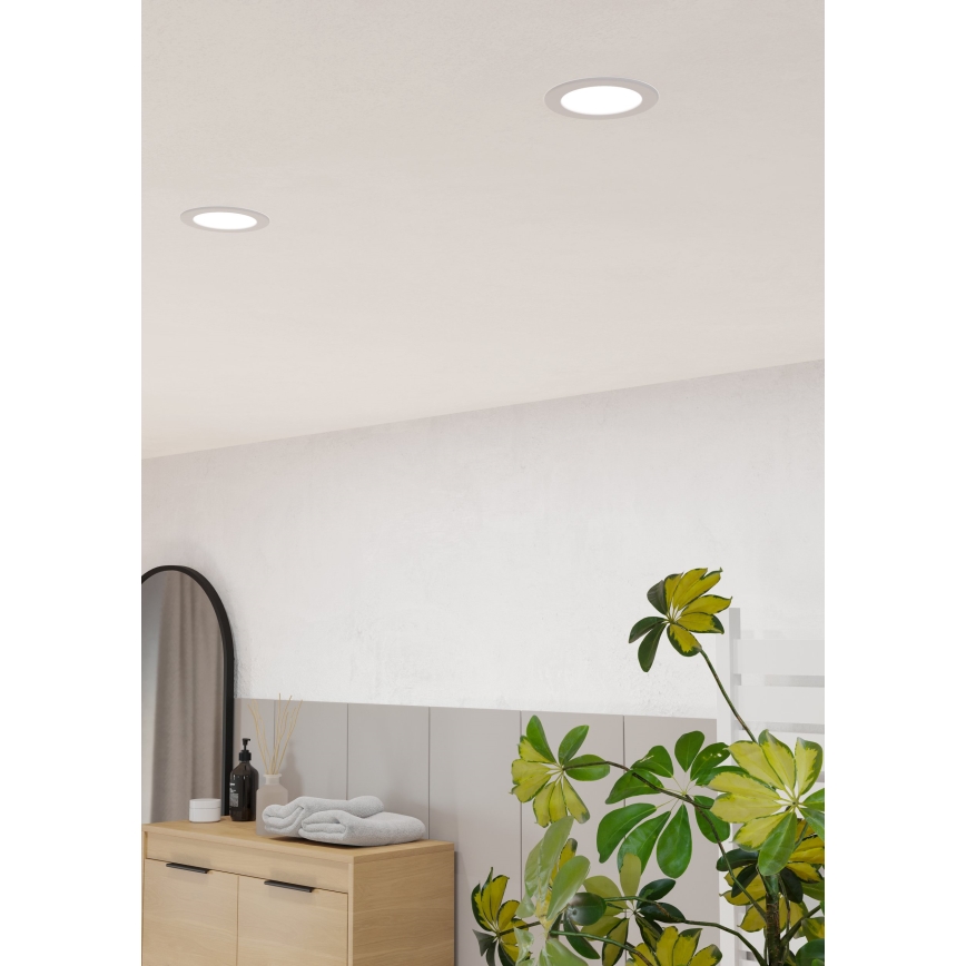 Eglo - LED Koupelnové podhledové svítidlo LED/6,3W/230V 2700/4000/6500K pr. 11,9 cm IP44 bílá