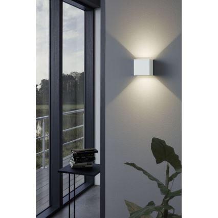Eglo - LED Venkovní nástěnné svítidlo 2xLED/3,3W/230V bílá IP54