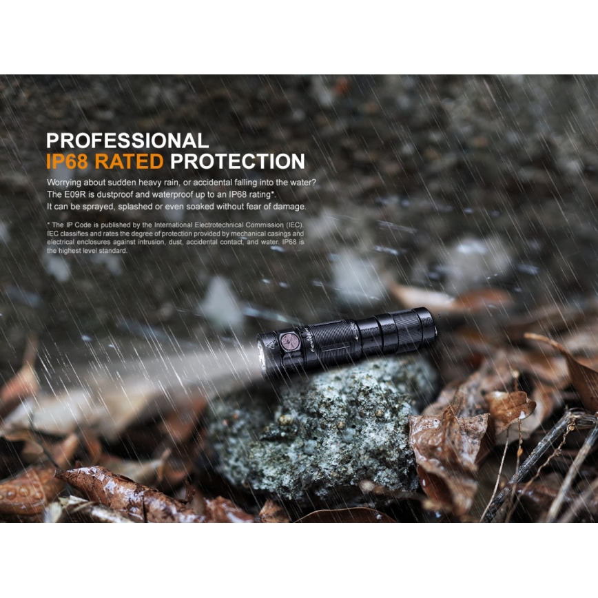 Fenix E09R - LED Nabíjecí svítilna LED/USB IP68 600 lm 70 h