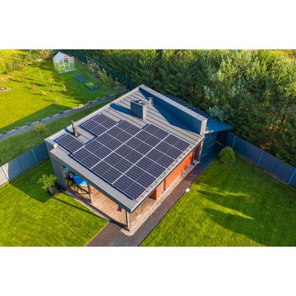 Fotovoltaický solární panel Risen 440Wp černý rám IP68 Half Cut