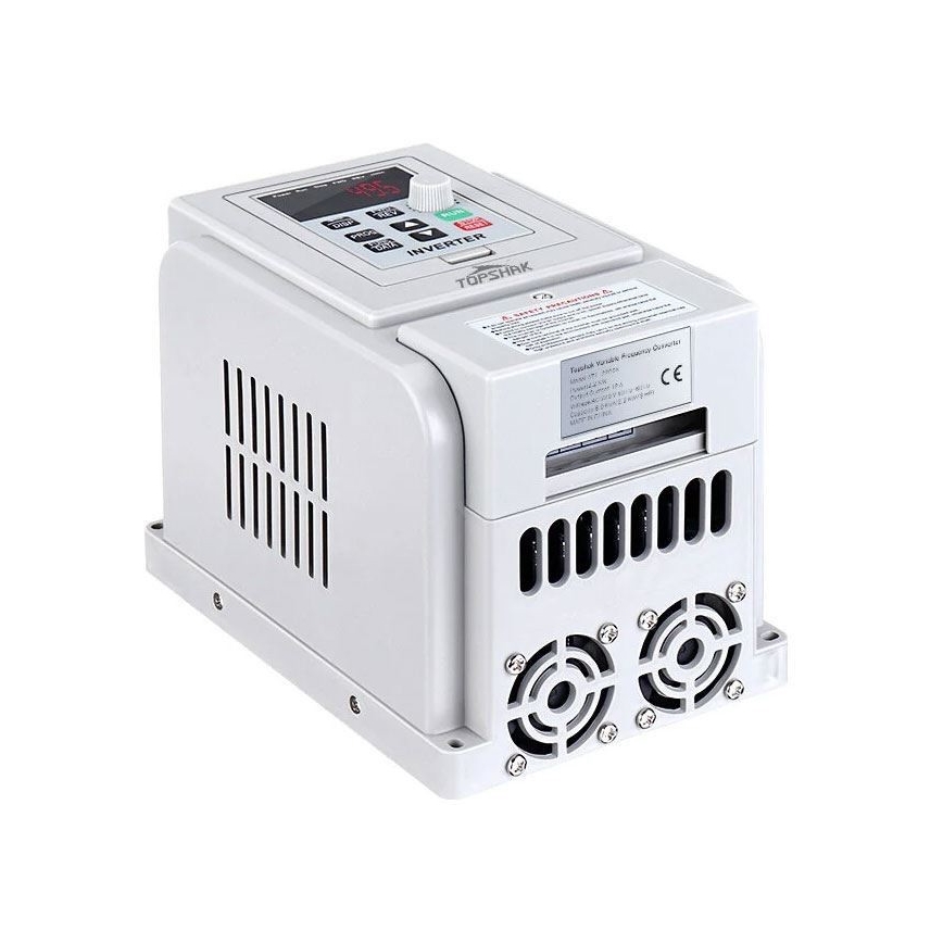 Frekvenční měnič pro třífázové motory 230V/12A
