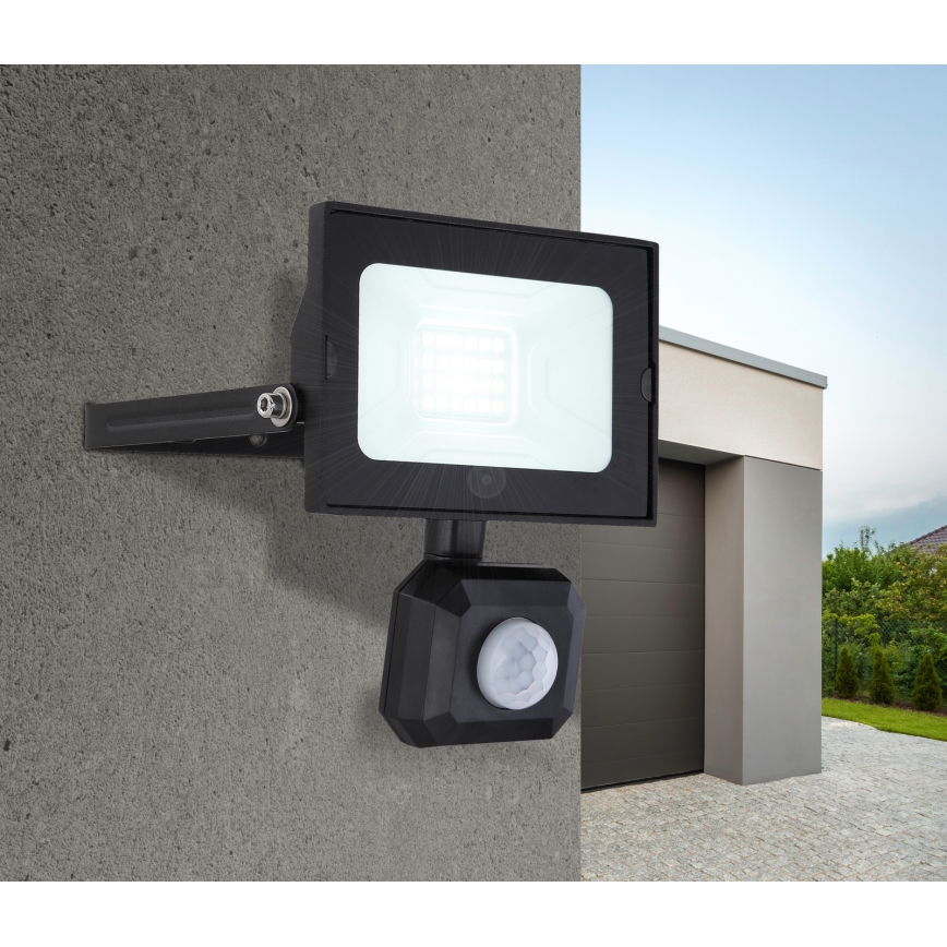 Globo - LED Reflektor se senzorem LED/20W/230V IP44