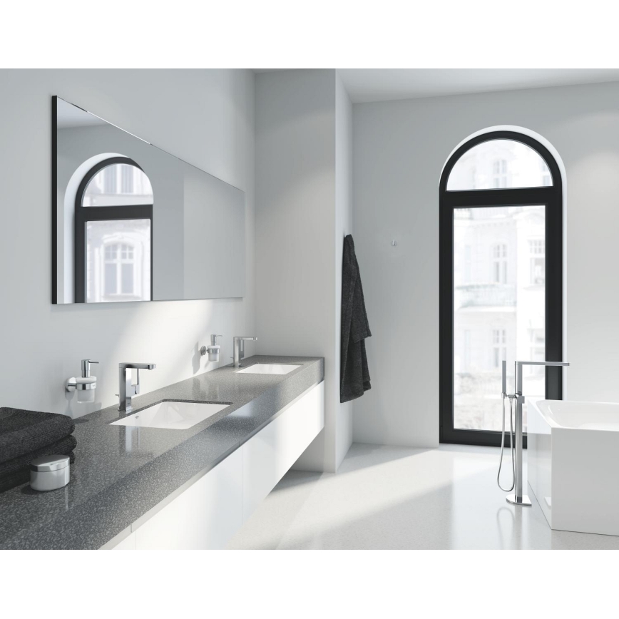 GROHE 23871003 - Umyvadlová baterie PLUS velikost M lesklý chrom