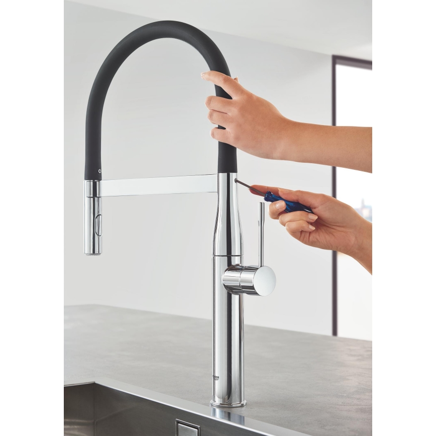 GROHE 30294000 - Dřezová baterie ESSENCE 530 mm lesklý chrom