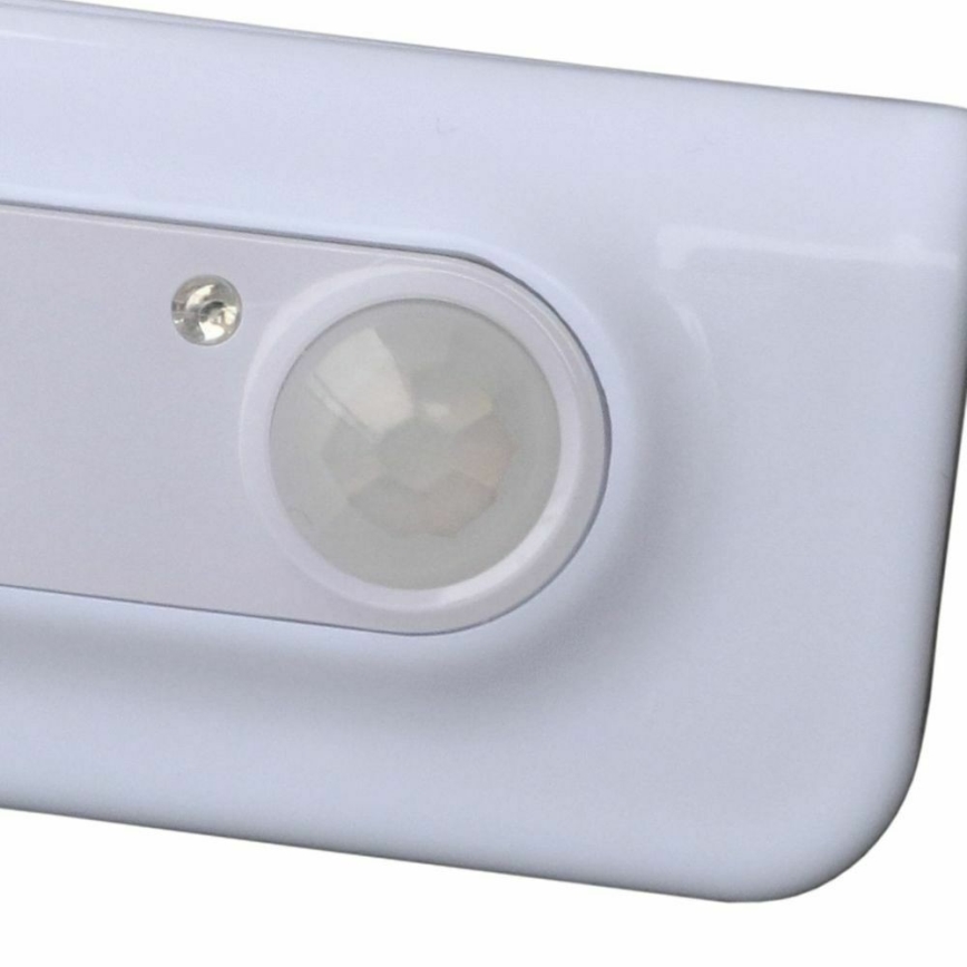 Grundig - LED Noční světlo se senzorem LED/3xAAA