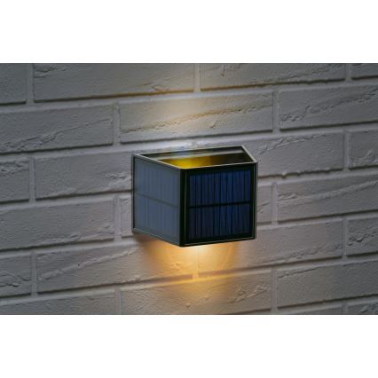 Grundig - LED Solární nástěnné svítidlo LED/3,7V 1800 mAh IP44
