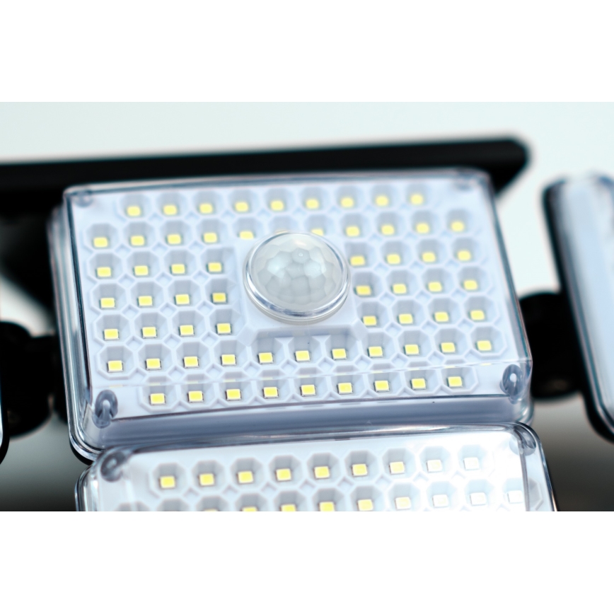 LED Solární nástěnné svítidlo se senzorem LED/5W/5,5V IP65 2400 mAh