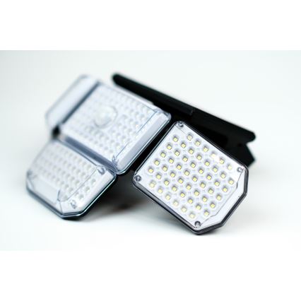 LED Solární nástěnné svítidlo se senzorem LED/5W/5,5V IP65 2400 mAh