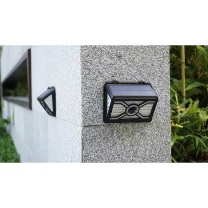 SADA 2x LED Solární nástěnné svítidlo se senzorem LED/7W/5V IP65