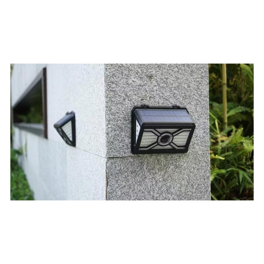 SADA 2x LED Solární nástěnné svítidlo se senzorem LED/7W/5V IP65