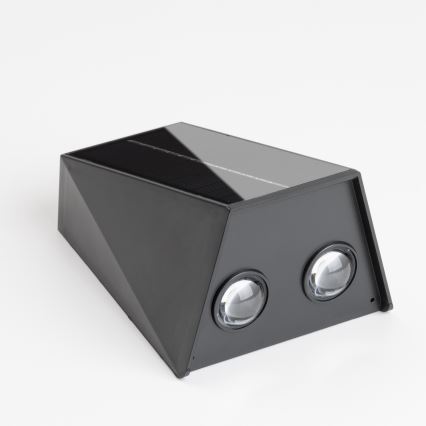 LED Solární nástěnné svítidlo se senzorem LED/2W/5V IP54 1300 mAh