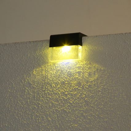 SADA 2x LED RGB Solární nástěnné svítidlo LED/1W/1,2V 3500K IP65 600 mAh