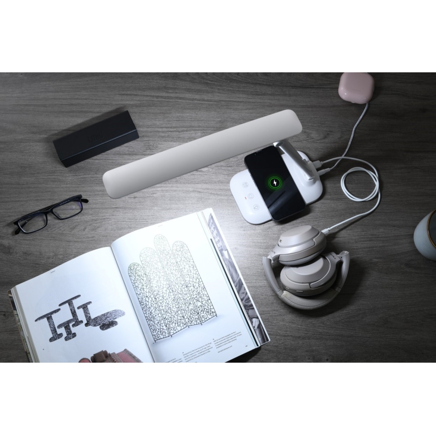 LED Stmívatelná stolní lampa s bezdrátovým nabíjením QI a USB LUMI LED/7W/230V bílá