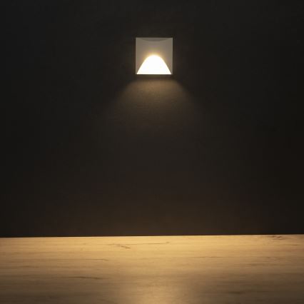 LED Schodišťové svítidlo EXIN LED/2,5W/230V 3000K IP65 bílá hranatý