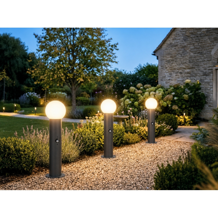 Venkovní lampa se senzorem pohybu a soumraku STONO 1xE27/15W/230V 80 cm IP65 antracit
