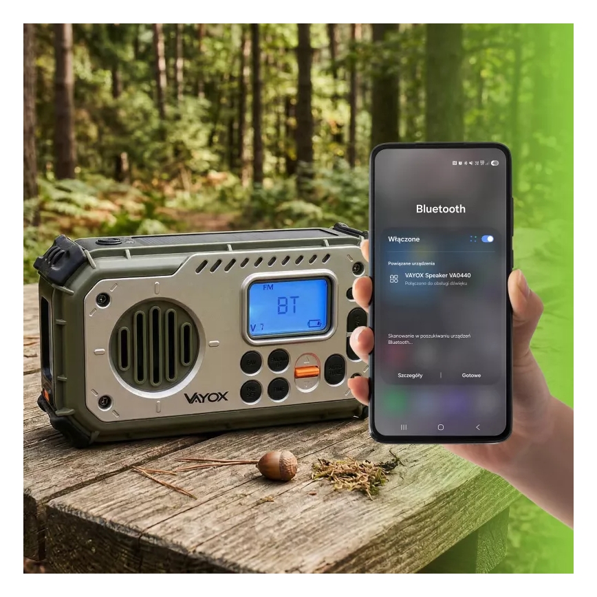Kempingové rádio s klikou, solárním panelem a LED svítilnou s funkcí powerbanky 5V/3xAAA/2000 mAh IPX4 zelená