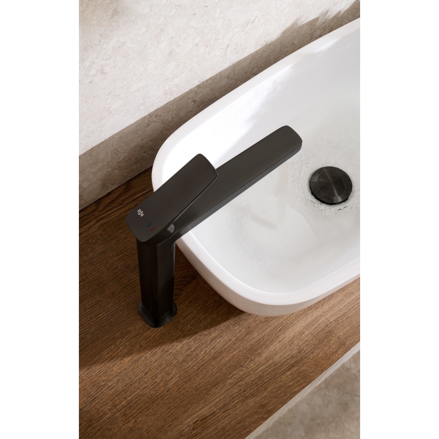 KFA Armatura 4522-712-81 - Umyvadlová baterie + výpusť MALAGA 30,3 cm černá