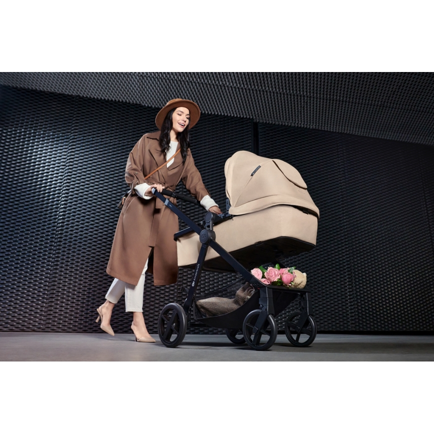KINDERKRAFT - Kombinovaný kočárek 4v1 NEWLY Classic beige + autosedačka MINK PRO se základnou ISOFIX