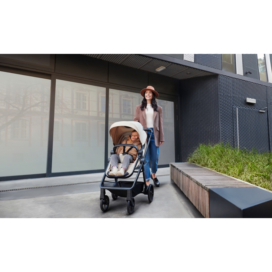 KINDERKRAFT - Kombinovaný kočárek 4v1 NEWLY Classic beige + autosedačka MINK PRO se základnou ISOFIX